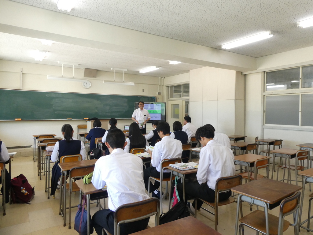 3年 進路説明会 兵庫県立西宮高等学校