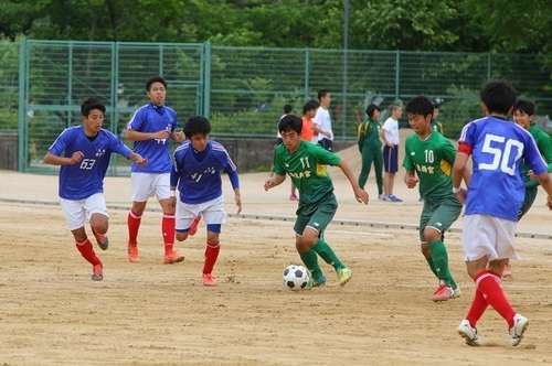 kn180508_2559_s(2)サッカー.jpg